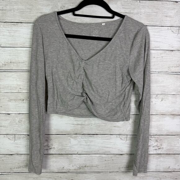 Pac Sun Ribbed Ruched Front Long Sleeve Crop Top Gray Size Large - Picture 1 of 3